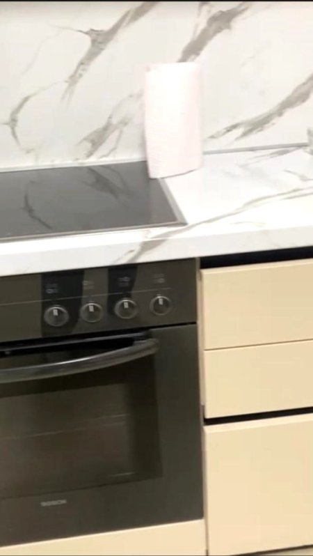 Jepet me Qira Apartament 1+1 tek Rruga Vaso Pasha ne Bllok,  450 €URO