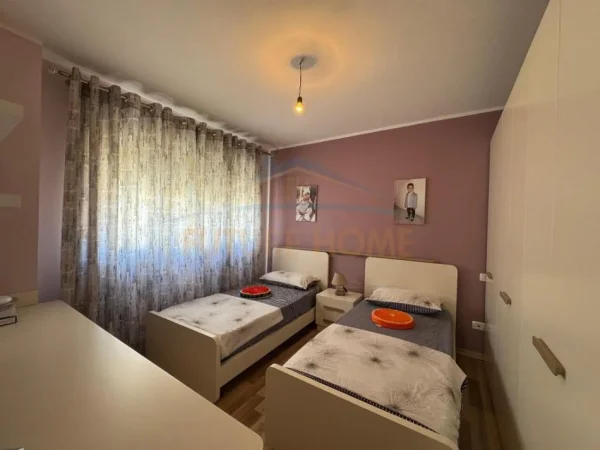 Durres, shitet apartament 2+1 Kati 6, 89 m² 160.000 € 