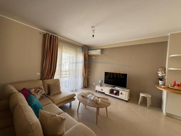 Durres, shitet apartament 2+1 Kati 6, 89 m² 160.000 € 