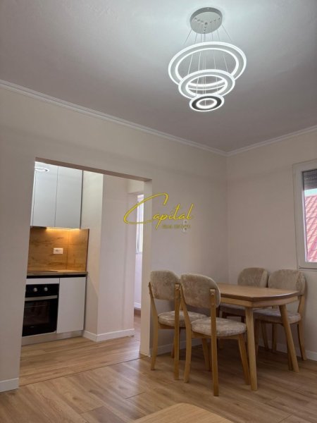 Tirane, shitet apartament 1+1 Kati 3, 54 m² 122.000 € (SHKOLLA E BASHKUAR)