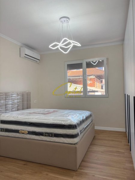 Tirane, shitet apartament 1+1 Kati 3, 54 m² 122.000 € (SHKOLLA E BASHKUAR)