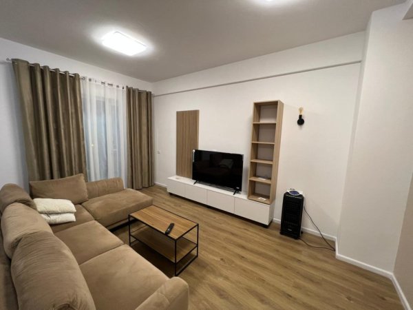 Tirane, jepet me qera apartament 2+1 Kati 2, 550 € 