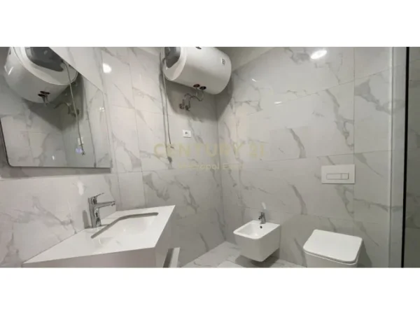 Tirane, shitet apartament 2+1 Kati 7, 110 m² 132.000 € 