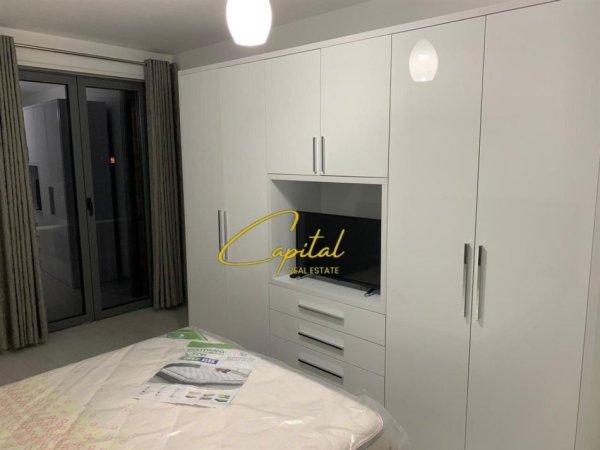 Tirane, jepet me qera apartament 2+1 Kati 7, 100 m² 700 € (DON BOSKO)