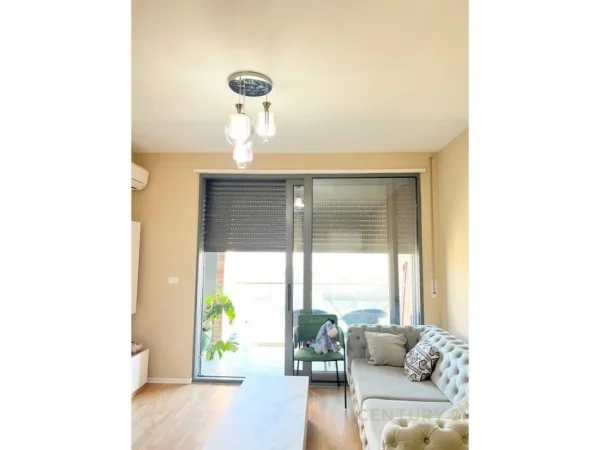 Tirane, jepet me qera apartament 2+1 Kati 9, 90 m² 750 € 