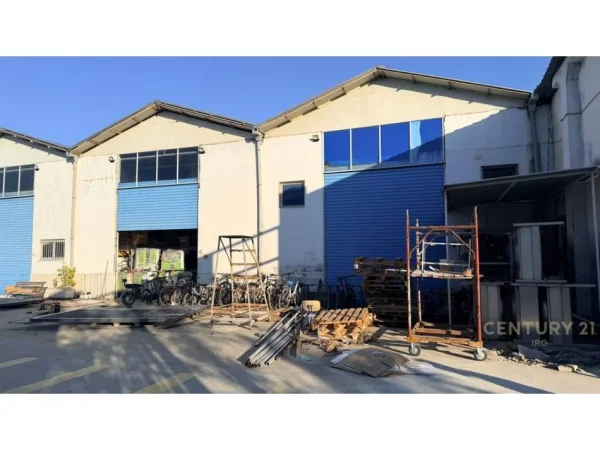 Tirane, jepet me qera ambjent biznesi , 600 m² 4.500 € (jordan misja)