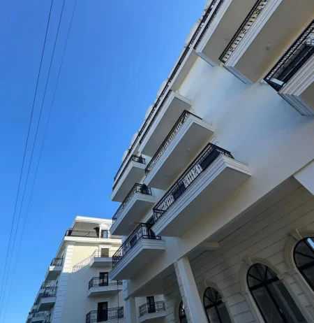 Tirane, shitet apartament 2+1 , 103 m² 159.000 € (porta re)