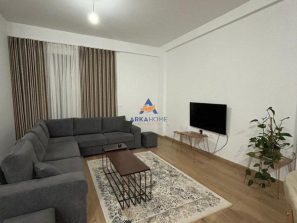 Tirane, jepet me qera apartament 1+1+Ballkon Kati 1, 80 m² 500 € 