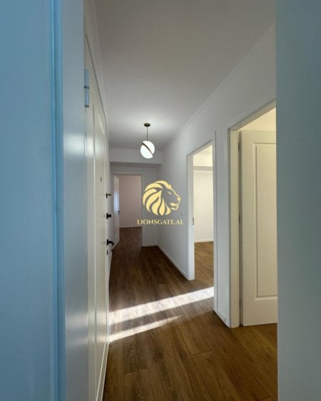 Tirane, shitet apartament 1+1 , 50 m² 95.000 € 