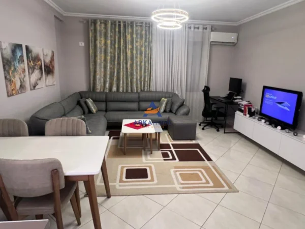Tirane, jepet me qera apartament 1+1 Kati 6, 78 m² 450 € 