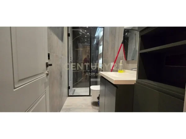 Tirane, shes apartament 1+1 Kati 1, 72 m² 170.000 € 