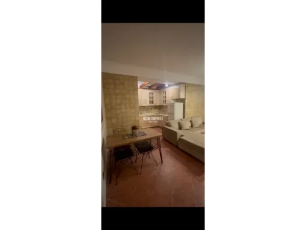 Tirane, shitet apartament 2+1+Ballkon Kati 7, 112 m² 360.000 € (Rruga Kostandin Kristoforidhi)