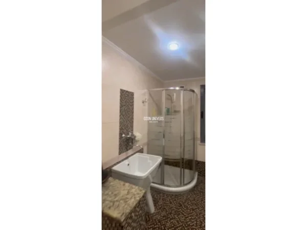 Tirane, shitet apartament 2+1+Ballkon Kati 7, 112 m² 360.000 € (Rruga Kostandin Kristoforidhi)