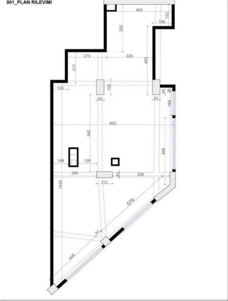 Tirane, jepet me qera dyqan Kati 0, 190 m² 2.500 € (RRUGA E DURRESIT)