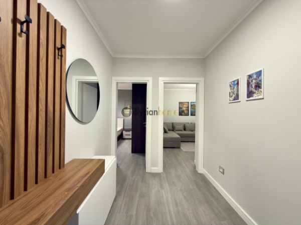 Tirane, jepet me qera apartament 1+1 Kati 1, 59 m² 550 € (Shkolla e Kuqe)