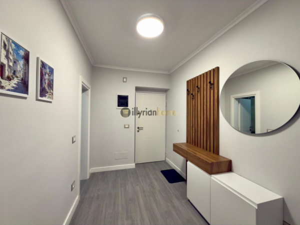 Tirane, jepet me qera apartament 1+1 Kati 1, 59 m² 550 € (Shkolla e Kuqe)