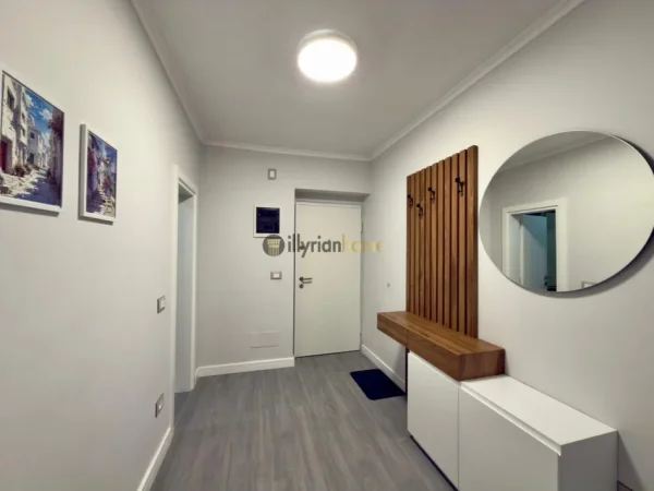 Tirane, jepet me qera apartament 1+1 Kati 1, 59 m² 550 € (Shkolla e Kuqe)