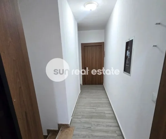 Shkoder, jepet me qera apartament 2+1+Ballkon Kati 1, 78 m² (PEDONALE QENDER)