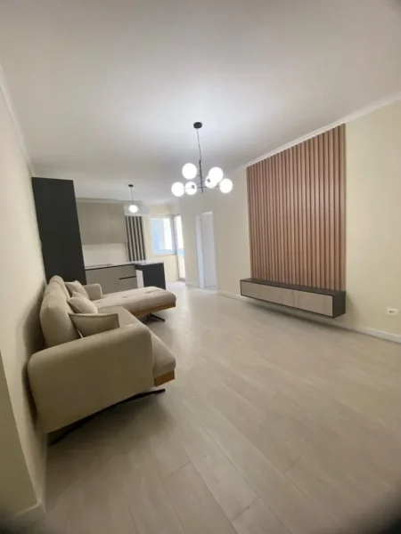 Durres, shes apartament 1+1+Ballkon Kati 3, 80 m² 80.000 € (vollga)
