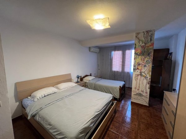 Tirane, jepet me qera apartament 2+1 Kati 2, 600 € 