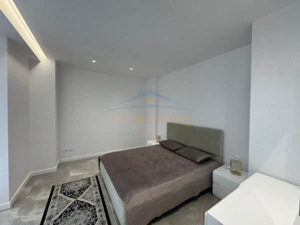 Qera , Apartament 2+1+2 , Pazari i Ri, Tirane