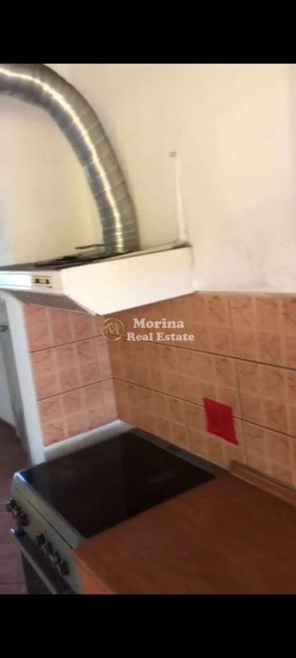 Tirane, jepet me qera apartament 1+1 Kati 5, 65 m² 430 € (Zogu i Zi)