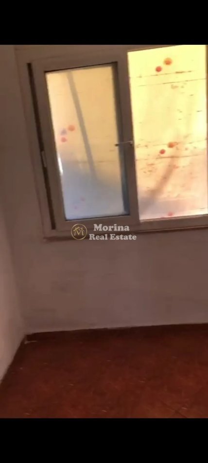 Tirane, jepet me qera apartament 1+1 Kati 5, 65 m² 430 € (Zogu i Zi)