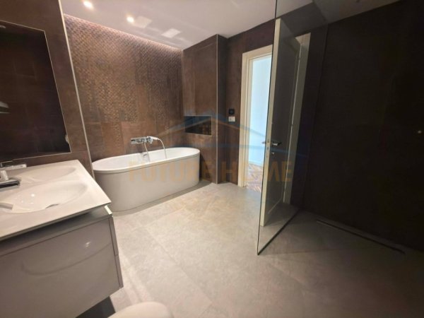 Tirane, shitet apartament 2+1 Kati 14, 121 m² 750.000 € (Rezidencën Ambasador 3)