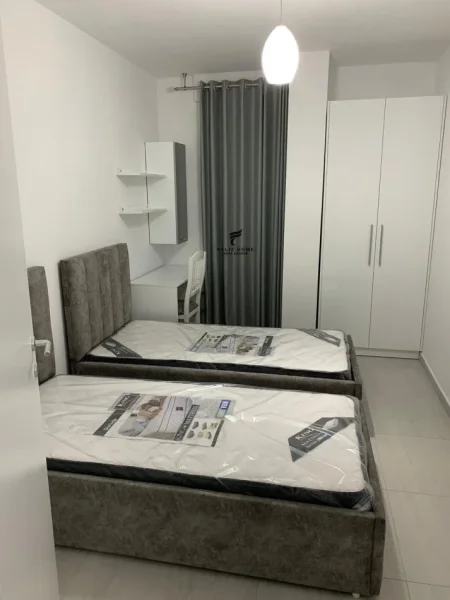 Tirane, jepet me qera apartament 2+1 Kati 7, 100 m² 700 € (DON BOSKO)