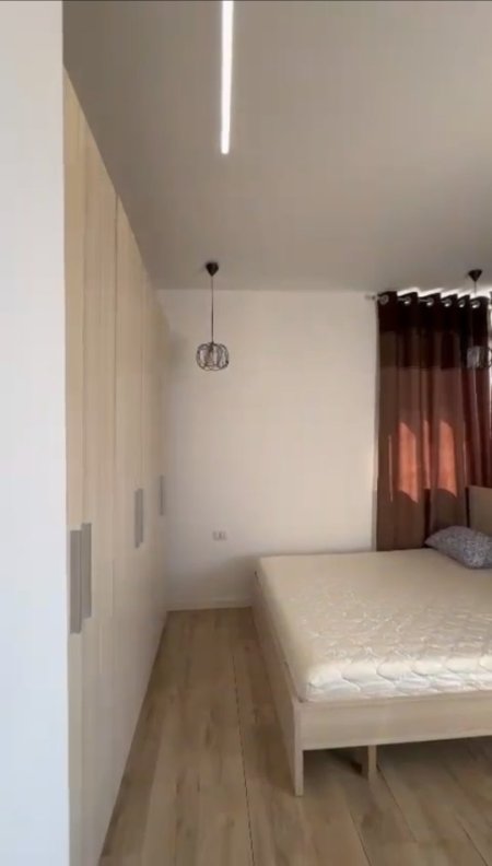 Tirane, jepet me qera apartament Dublex Kati 6, 80 m² 500 € (Supermarket Aldi ,Fondacioni Eleonor)