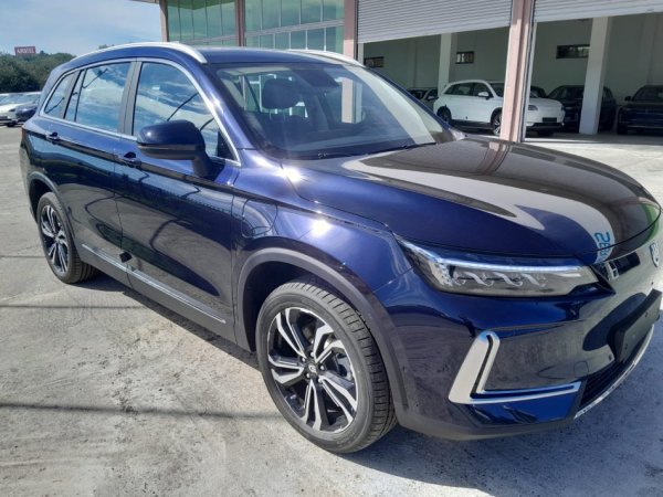 WhatsApp Image 2025-10-16 at 11.18.41.jpeg