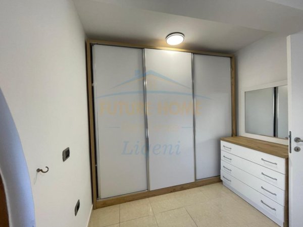 Tirane, jepet me qera apartament 1+1 Kati 4, 69 m² 600 € (Bulevardi i Ri)