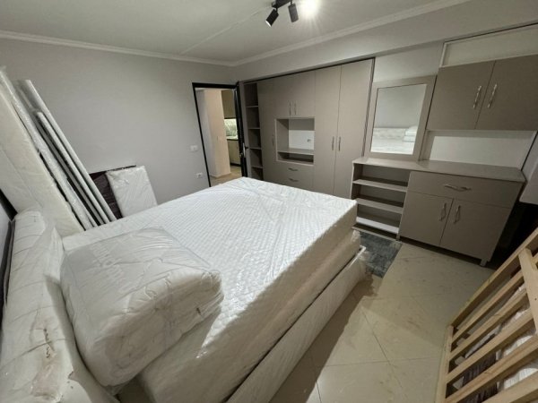 Tirane, shitet apartament 1+1 Kati 0, 72 m² 70.000 € 