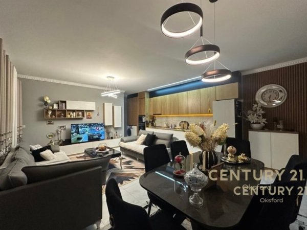 Tirane, shitet apartament 1+1 Kati 3, 75 m² 128.000 € (Liqeni i Farkes)