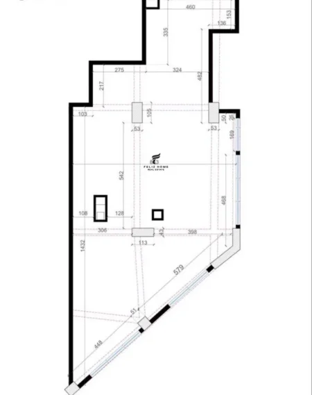 Tirane, jepet me qera dyqan Kati 0, 190 m² 2.500 € (RRUGA E DURRESIT)