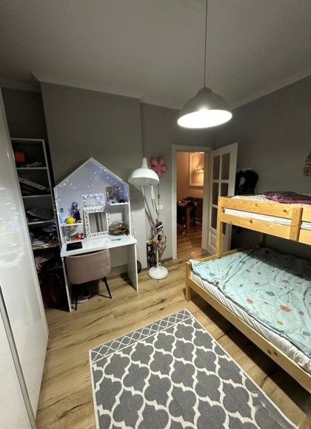 Tirane, jepet me qera apartament 2+1 Kati 1, 80 m² 850 € (KOPSHTI BOTANIK)