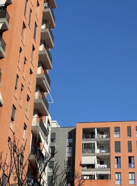 Tirane, shitet apartament 1+1 , 63 m² 130.000 € (Oxhaku)