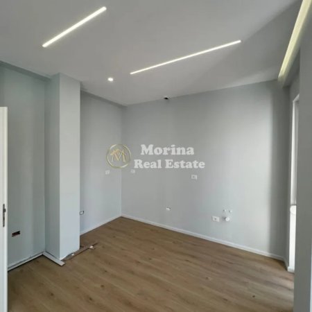 Tirane, jepet me qera Vile 2 Katshe Kati 0, 200 m² 1.200 € (Farke)