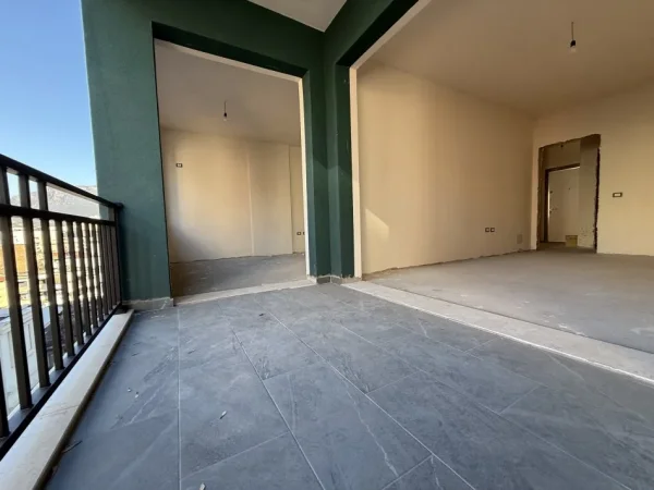 Tirane, shitet apartament 2+1 , 124 m² 186.500 € (Oxhaku)