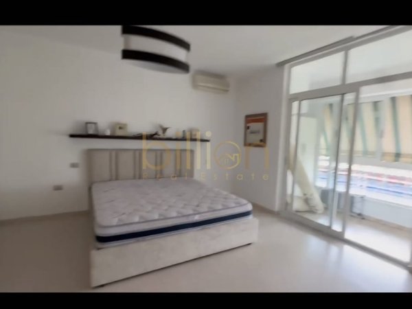 Tirane, jepet me qera apartament 2+1 , 