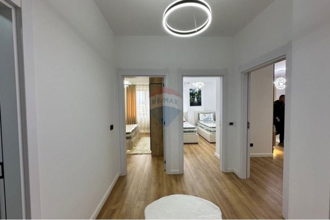 Tirane, shitet apartament 2+1 , 95 m² 157.000 € (Astir)