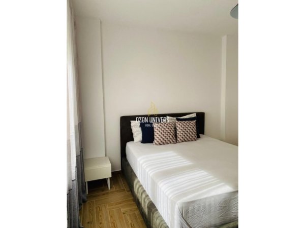 Tirane, jepet me qera apartament 2+1+Ballkon Kati 2, 85 m² 650 € (Rruga Don Bosko)