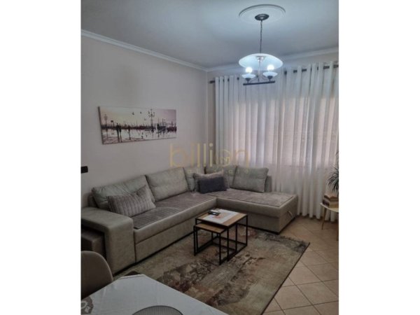 Tirane, jepet me qera apartament 1+1+Ballkon , 600 € 