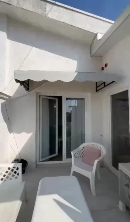 Tirane, jepet me qera apartament 2+1+Ballkon Kati 6, 80 m² 500 € 