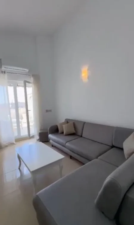 Tirane, jepet me qera apartament 2+1+Ballkon Kati 6, 80 m² 500 € 