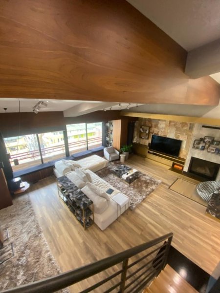 Tirane, jepet me qera apartament 3+1+Ballkon Kati 5, 150 m² 1.700 € (liqeni thate)