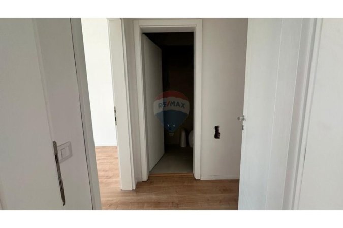 Tirane, shitet apartament 1+1 , 78 m² 178.000 € (Liqeni i Thate)