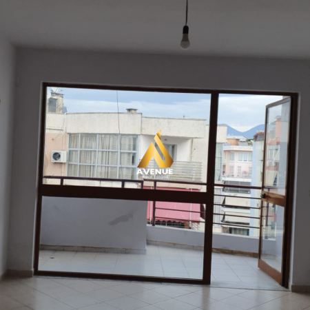 Green and White Minimalist House for Sale Facebook Post - 2025-12-15T164916.150.png