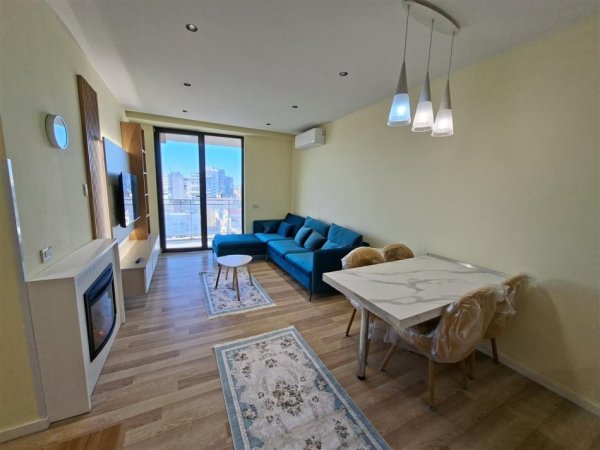 Tirane, jepet me qera apartament 2+1+Ballkon Kati 6, 94 m² 1.500 € (MINE PEZA)