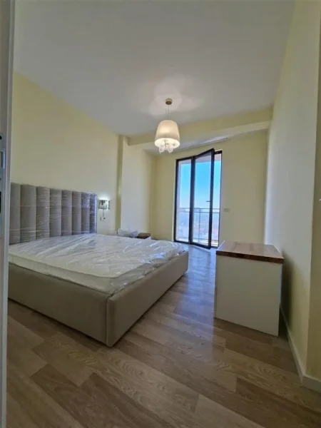 Tirane, jepet me qera apartament 2+1+Ballkon Kati 6, 94 m² 1.500 € (MINE PEZA)